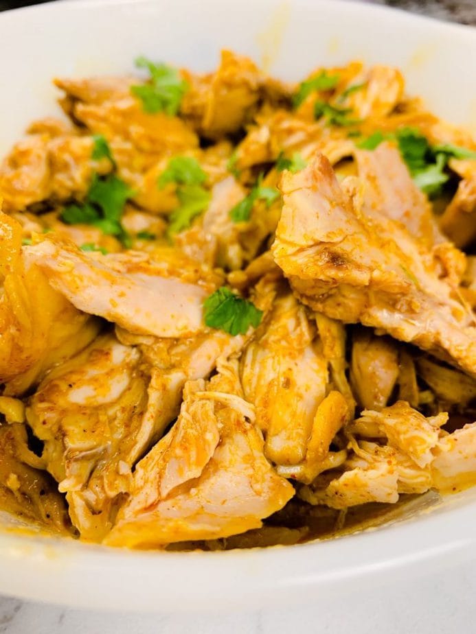 Tandoori chicken slow cooker | slow cooker butter chicken | slow cooker chicken tikka masala | slow cooker chicken curry | slow cooker recipes | Indian chicken curry, slow cooker recipes | tandoori chicken thighs | slow cooker Indian recipes