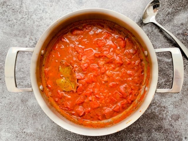 Homemade Freezer Tomato Sauce