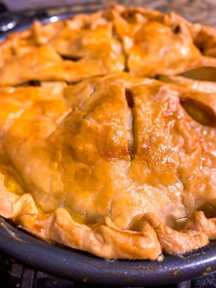 Freezer Apple Pie | Southern Apple Pie Recipe | Freezer Apple Pie Filling | freezer apple pie kit | apple pie recipe | freezing apple pies cooked or uncooked | make ahead apple pie filling | how to bake a pre baked frozen apple pie | raw apple pie filling