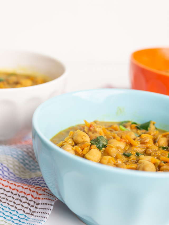cropped-Lentil-Curry-Soup.png